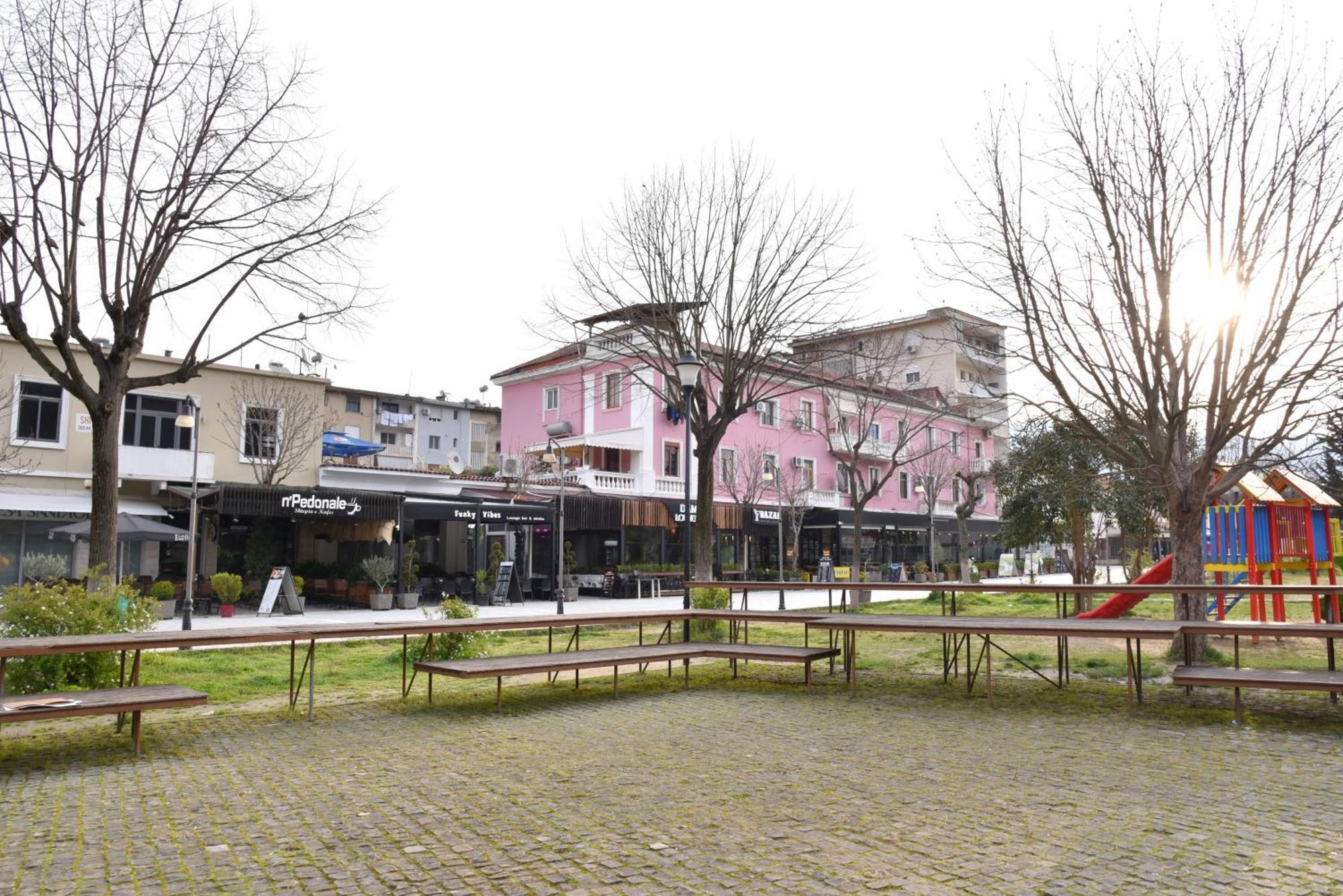Woodland Apartment Berat Luaran gambar
